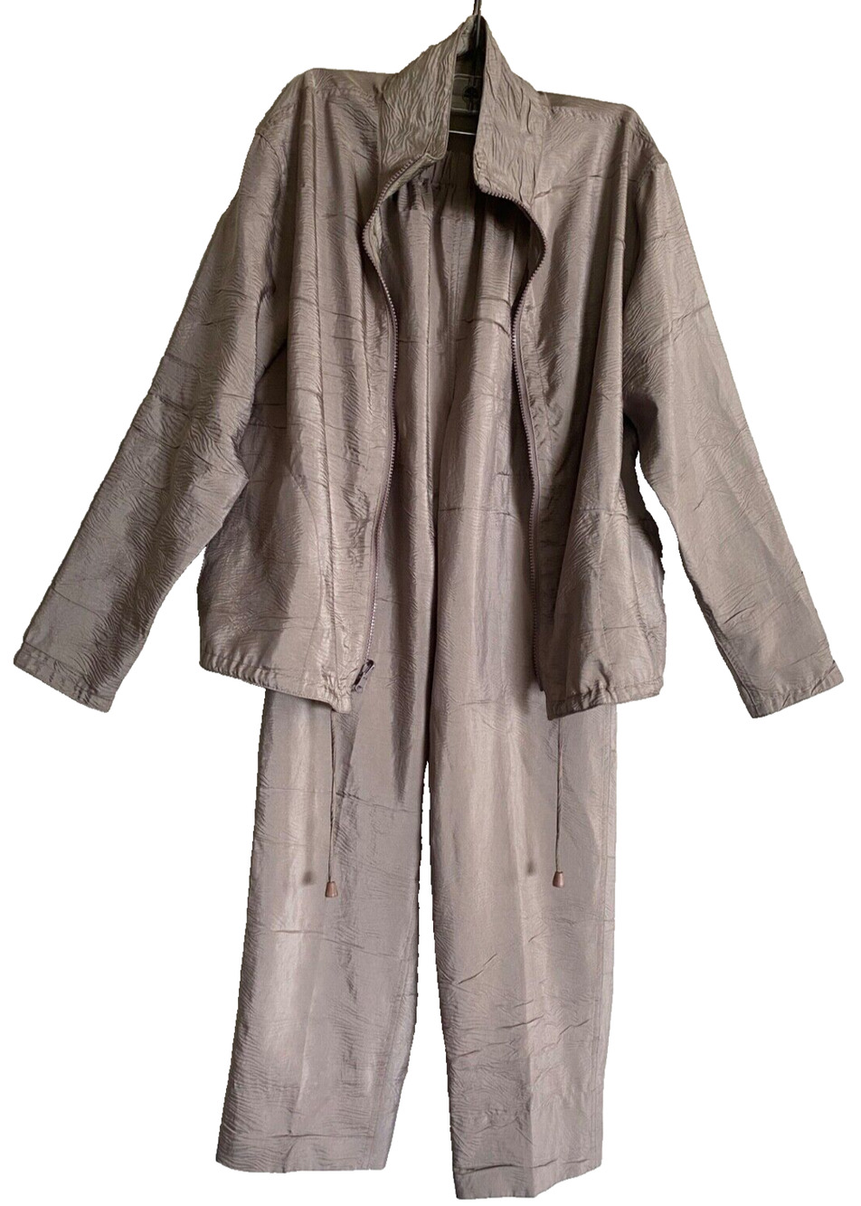 MYCRA PAC TOUR Zip Front Jacket & Comfy Pants Travel Set - Crinkle XS S M Taupe